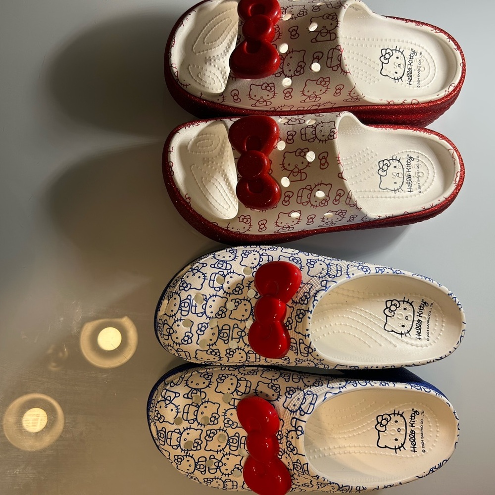 CROCS Hello Kitty Slide Sandals in White, Red, Navy